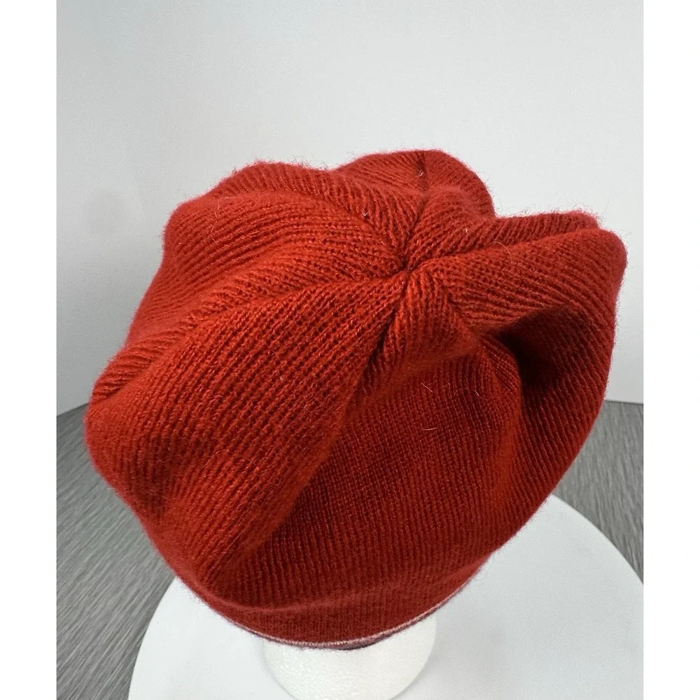 US Men's National SOCCER KNIT Beanie Hat: RED WHITE AND BLUE‎ Embroidered USA